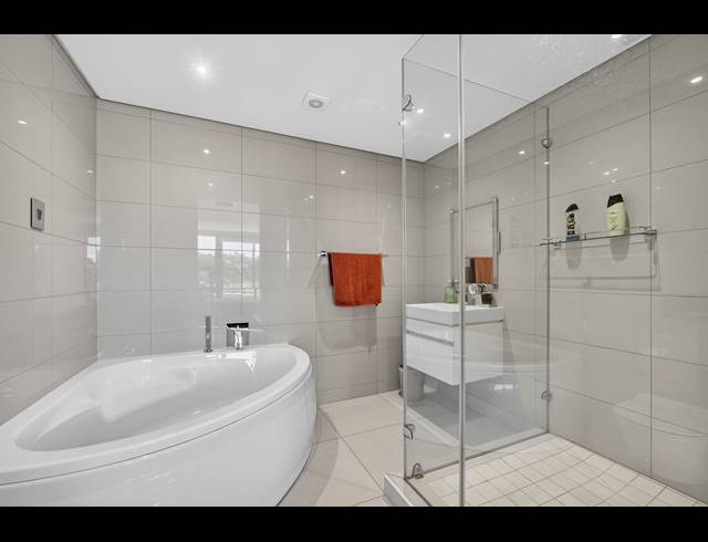 3 BEDROOM APARTMENT FOR SALE IN HERRWOOD PARK